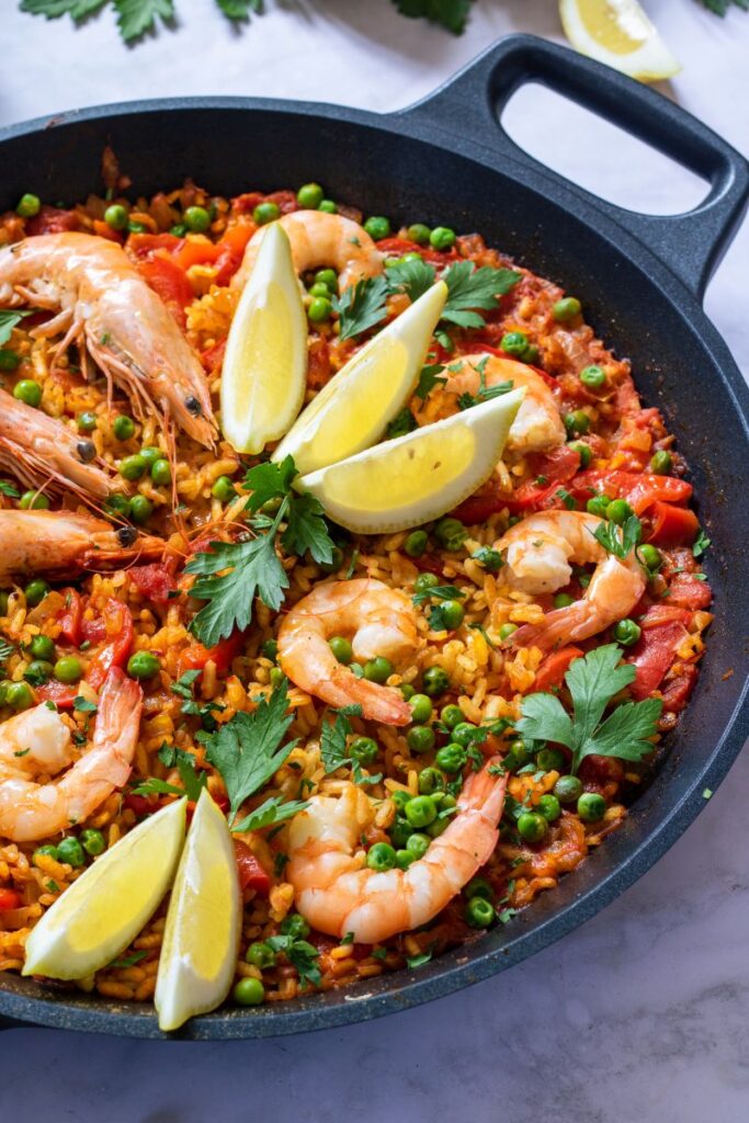 paella s krevetami