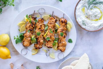 souvlaki z kuřecího masa