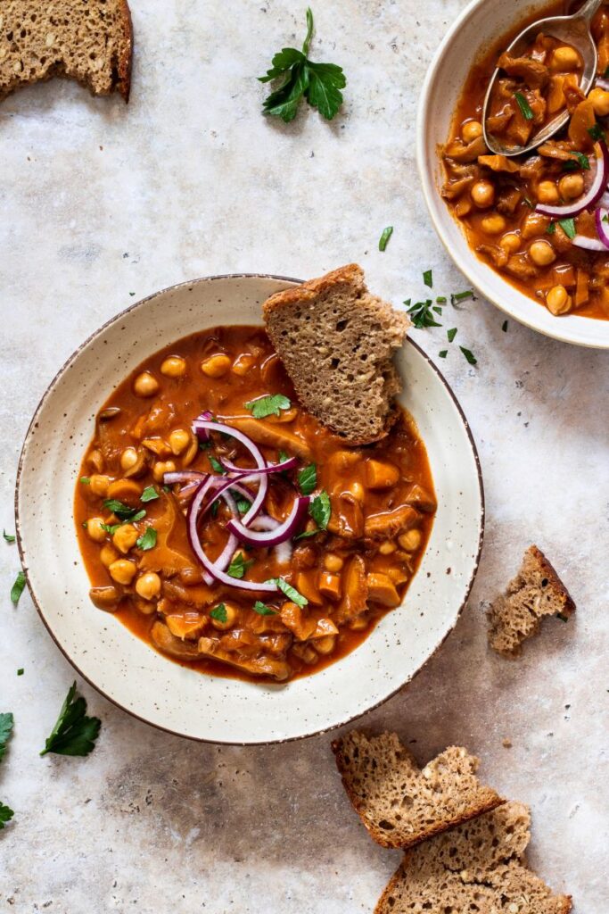 hlívový guláš s cizrnou