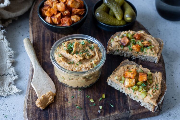 Vegan "škvarková" pomazánka