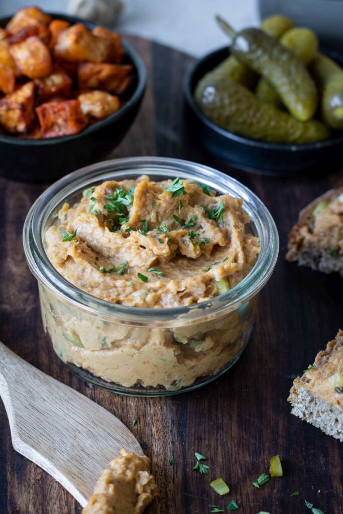 Vegan "škvarková" pomazánka