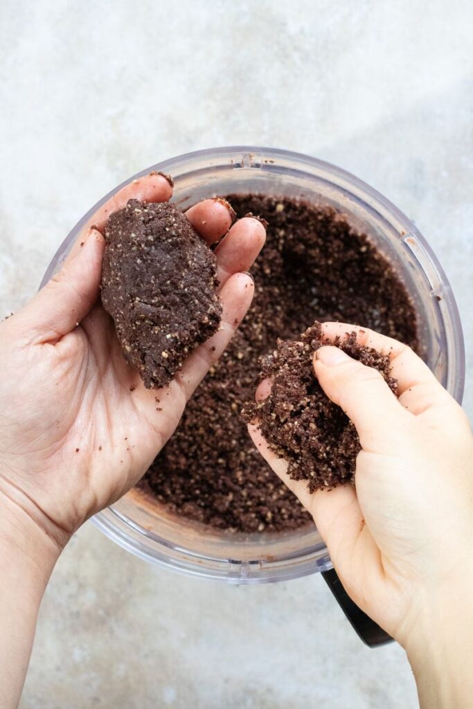 příprava datlových brownies - konzistence